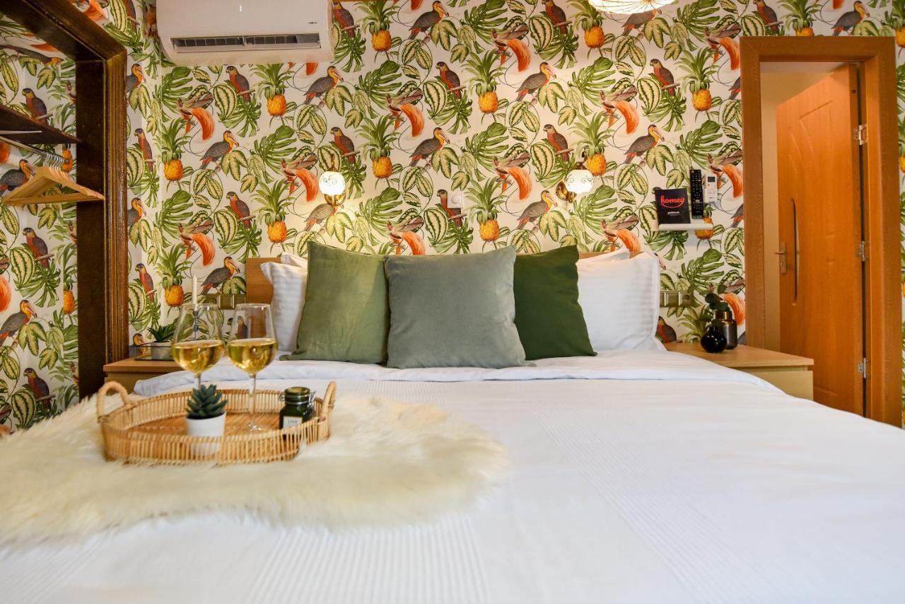 Plants Attic Studio - Best Location - Old Town Букурещ Екстериор снимка